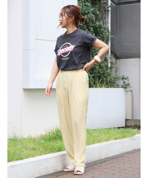 Ungrid(アングリッド)の「SpecialtyロゴプリントTee(Tシャツ/カットソー・レディース・ベージュ/レッド/チャコールグレー・FREE)」の7枚目の写真