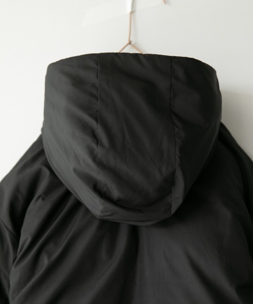 LOWRYS FARM（ローリーズファーム）の「ナカワタフードブルゾン　882123（ブルゾン・キッズ・ブラック/ブラウン・MEDIUM/LARGE/X-LARGE）」の7枚目の写真