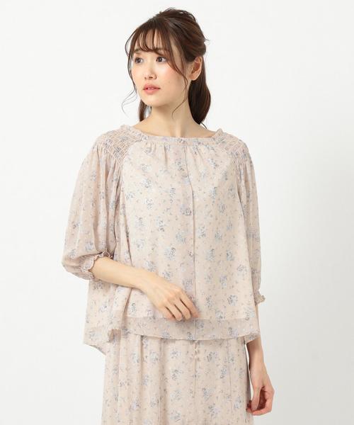 Feroux(フェルゥ)の「【前後着用可】Mistyマーガレット ブラウス(シャツ/ブラウス・レディース・黄土色系3/ベージュ系3・2)」の3枚目の写真