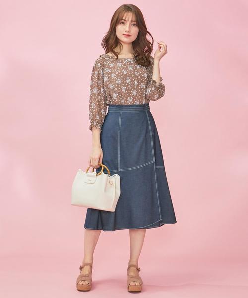 Feroux(フェルゥ)の「【前後着用可】Mistyマーガレット ブラウス(シャツ/ブラウス・レディース・黄土色系3/ベージュ系3・2)」の11枚目の写真
