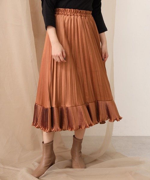 one after another NICE CLAUP（ワンアフターアナザーナイスクラップ）の「プリーツ切り替えフレアスカート（スカート・レディース・ブラック/モカ/ベージュ/ベージュ系その他/ダークオレンジ・FREE）」の5枚目の写真