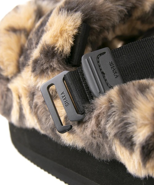 SHAKA（シャカ）の「SHAKA/シャカ　WEEKENDER PLATFORM FLUFFY W（サンダル・レディース・ブラック/ベージュ/レオパード・23.0cm/24.0cm/25.0cm）」の14枚目の写真