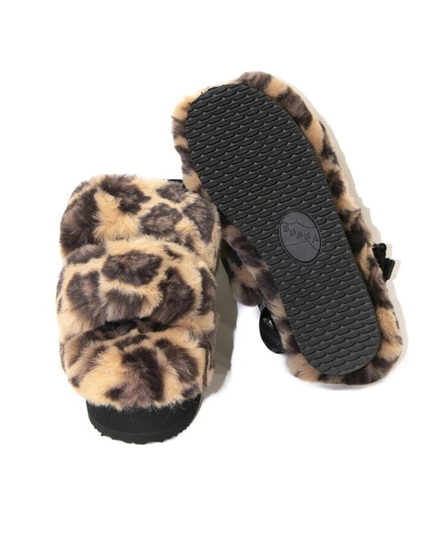 SHAKA（シャカ）の「SHAKA/シャカ　WEEKENDER PLATFORM FLUFFY W（サンダル・レディース・ブラック/ベージュ/レオパード・23.0cm/24.0cm/25.0cm）」の15枚目の写真