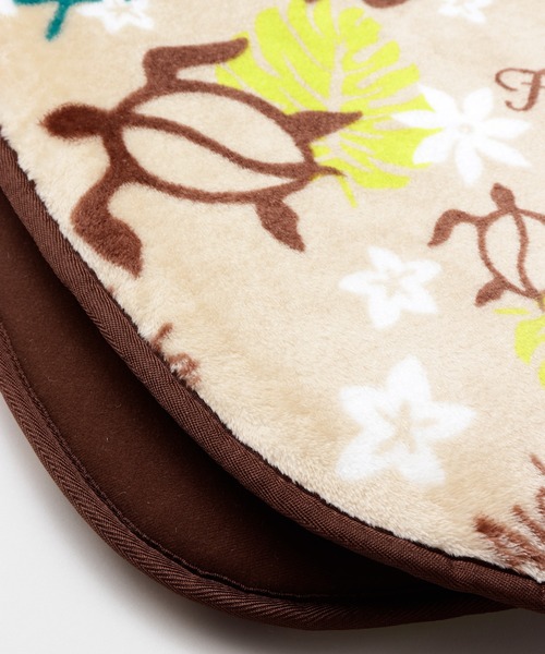 Kahiko（カヒコ）の「【Kahiko】ホヌ＆プルメリアカーシートクッション（クッション/クッションカバー・レディース・ベージュ・FREE）」の5枚目の写真