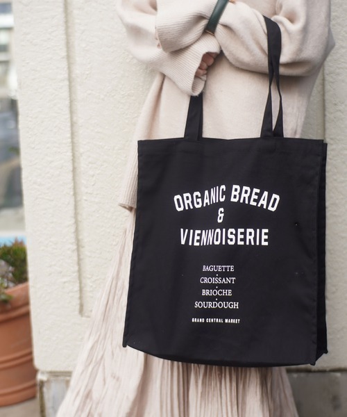 dictionary（ディクショナリー）の「【PRODUCTY / プロダクティー】 マチ付き キャンバス プリント トートバッグ（トートバッグ・レディース・ブラック/ベージュ/グレー/オフホワイト/ホワイト系その他/グレー系その他/ベージュ系その他・FREE）」の4枚目の写真