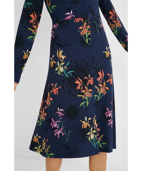 Desigual(デシグアル)の「プリントジャカード ミディワンピース(ワンピース・レディース・ブルー・2L/L/M/S/SS)」の6枚目の写真