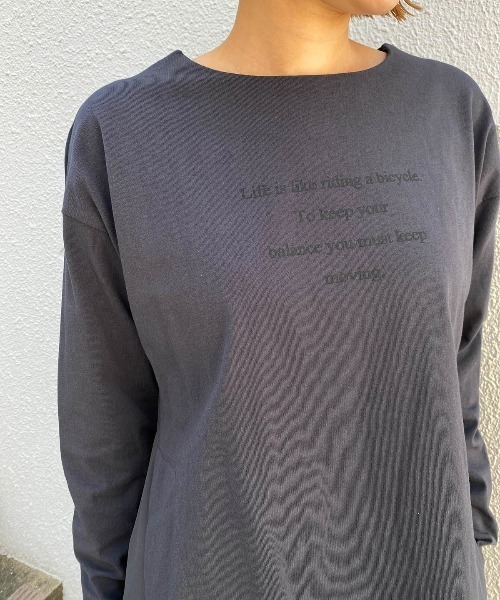 LUGIVA(ルギヴァ)の「布帛切替ロングTシャツ(Tシャツ/カットソー・レディース・チャコールグレー/ブラック/オフホワイト・M)」の3枚目の写真