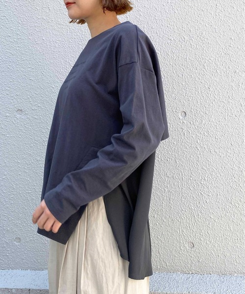 LUGIVA(ルギヴァ)の「布帛切替ロングTシャツ(Tシャツ/カットソー・レディース・チャコールグレー/ブラック/オフホワイト・M)」の14枚目の写真