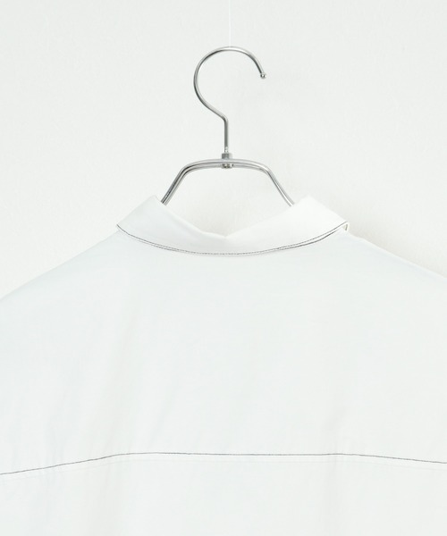 SHEER flow（シアーフロウ）の「【インフルエンサーMARIKA プロデュースアイテム】ステッチオーバーサイズシャツ（シャツ/ブラウス・レディース・オフホワイト・FREE）」の18枚目の写真