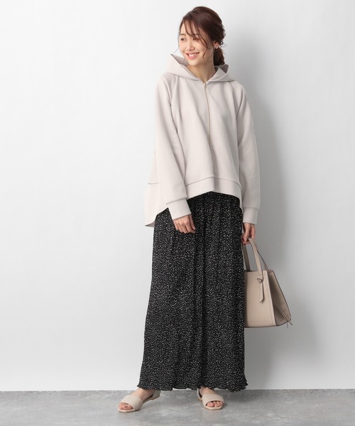 タグ付き✨美品 Diagram バックフリルパーカー 2way ファー ブラック タグ付き✨美品 Diagram バックフリルパーカー 2way ファー ブラック
