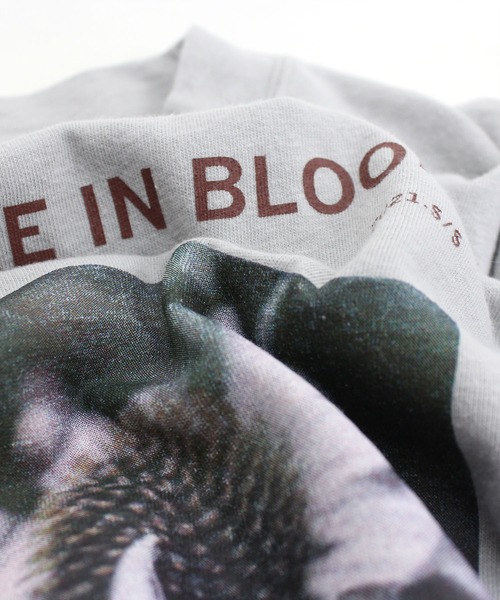 RNA-N（アールエヌエーエヌ）の「M1638 21/-リサイクルフラワーTシャツ（Tシャツ/カットソー・レディース・ベージュ/グレー/オフホワイト・MEDIUM）」の8枚目の写真