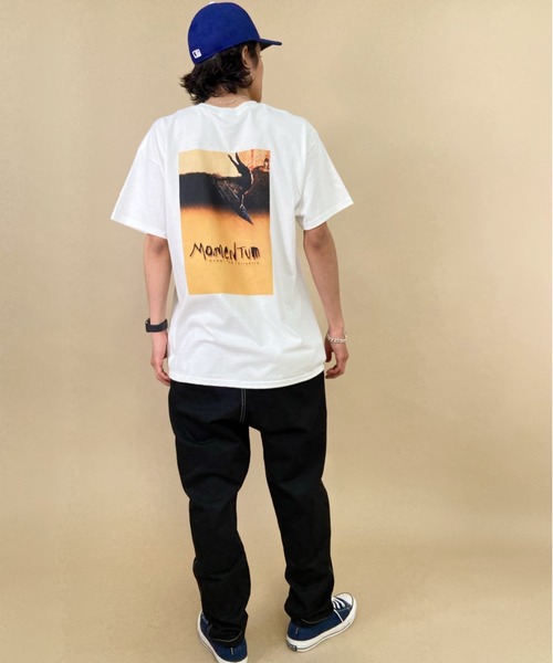 ムラサキスポーツ(ムラサキスポーツ)の「【ムラサキスポーツ限定】テイラースティールサーフムービー ’’MOMENTUM’’ 半袖Tシャツ 0100982100053(Tシャツ/カットソー・メンズ・ホワイト/ブラック・XL/M/L)」の13枚目の写真
