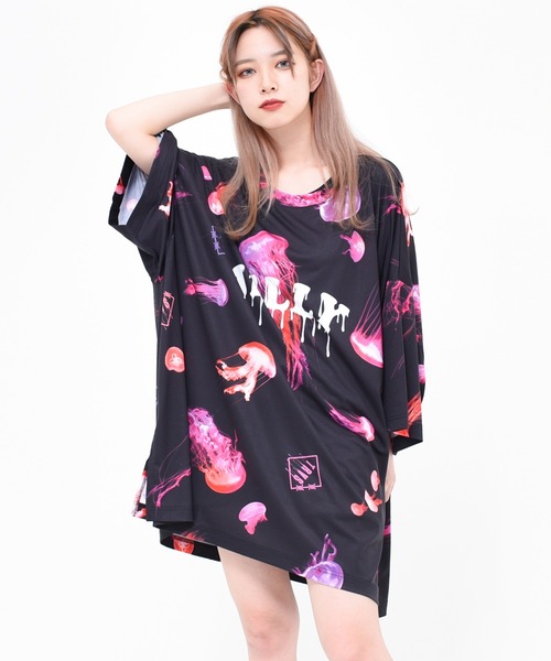 TRAVAS TOKYO 総柄いちごビッグシルエットTシャツ/カットソー TRAVAS TOKYO（トラバス トウキョウ）の「『TRAVAS TOKYO