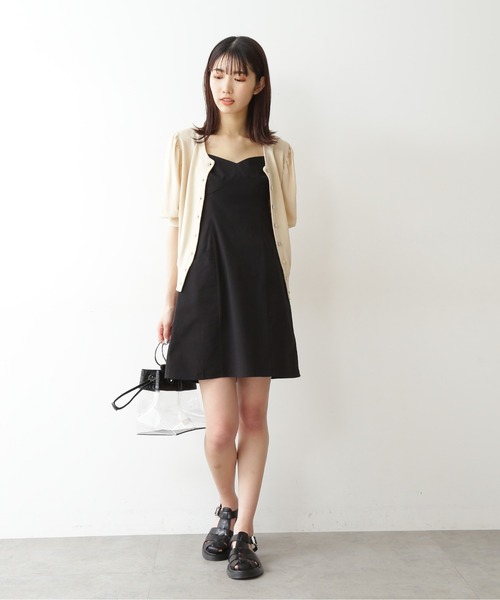 FREE'S MART（フリーズマート）の「◆前後2Way半袖パフスリーブカーデイガン（ニット/セーター・レディース・ブラック/ベージュ/レッド・FREE）」の4枚目の写真