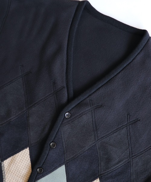 AlexanderLeeChang（アレキサンダーリーチャン）の「ARGYLE FLEECE CARDIGAN 21（カーディガン/ボレロ・メンズ・ブラック/サンドベージュ・2/3）」の6枚目の写真