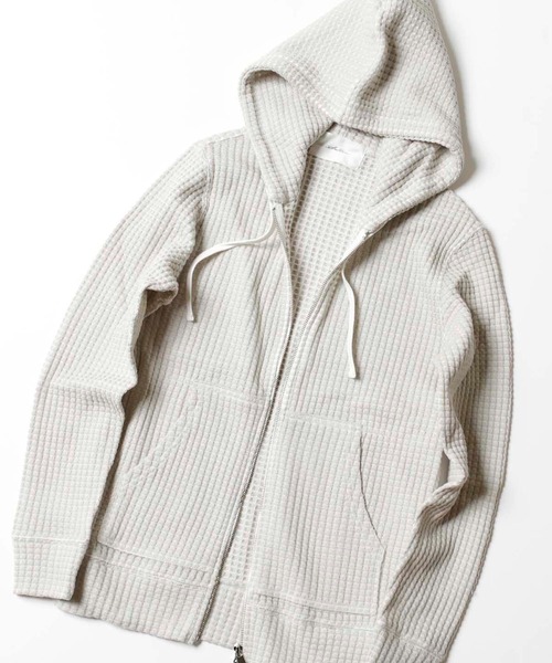 MEN'S BIGI（メンズビギ）の「＜SEA GREEN＞ビッグワッフルパーカー（パーカー・メンズ・ブルー/ベージュ/ホワイト/ブラック・02）」の3枚目の写真