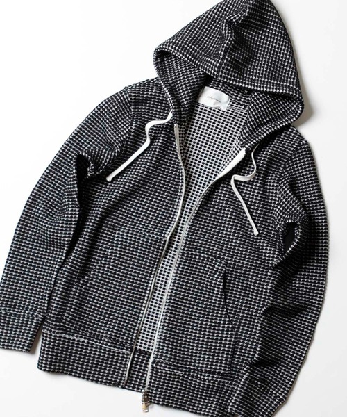 MEN'S BIGI（メンズビギ）の「＜SEA GREEN＞ビッグワッフルパーカー（パーカー・メンズ・ブルー/ベージュ/ホワイト/ブラック・02）」の2枚目の写真