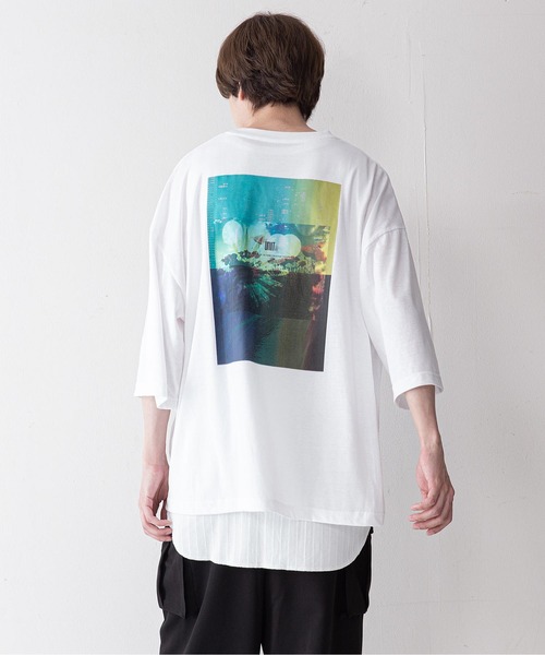 UNIIT(ユニット)の「【UNIIT】ドライフラワーバックプリントグラフィックルーズプリントTシャツ(Tシャツ/カットソー・メンズ・ホワイト/ブラック/その他1/その他2/その他3/その他4/ホワイト系その他/ブラック系その他・MEDIUM/LARGE)」の1枚目の写真