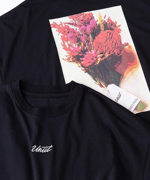 UNIIT(ユニット)の「【UNIIT】ドライフラワーバックプリントグラフィックルーズプリントTシャツ(Tシャツ/カットソー・メンズ・ホワイト/ブラック/その他1/その他2/その他3/その他4/ホワイト系その他/ブラック系その他・MEDIUM/LARGE)」の16枚目の写真