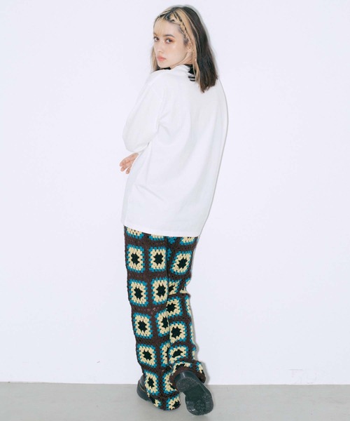 X-girl（エックスガール）の「FACE L/S TEE（Tシャツ/カットソー・レディース・ホワイト/ベージュ/チャコール/ライトパープル・S/XL/L/M）」の8枚目の写真