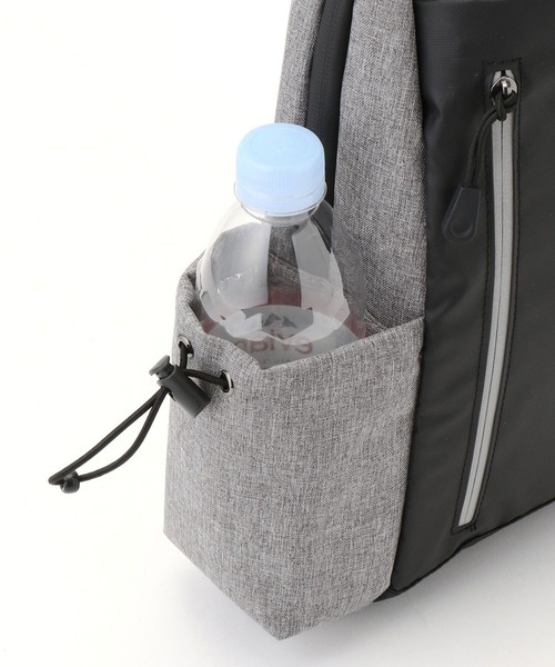 HIDEAWAYS NICOLE（ハイダウェイニコル）の「異素材コンビボディバッグ（ボディバッグ/ウエストポーチ・メンズ・ブラック/グレー/ネイビー・FREE）」の10枚目の写真