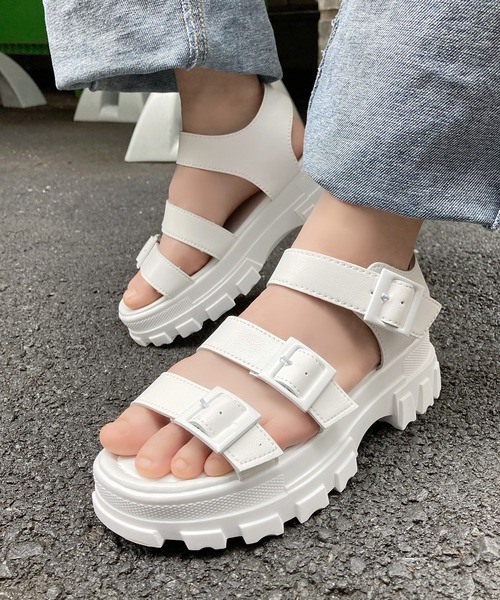 Figments(フィグメンツ)の「ベルトサンダル(サンダル・レディース・ブラック/ホワイト・SMALL/MEDIUM)」の2枚目の写真