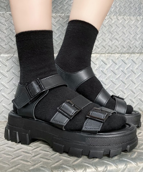 Figments(フィグメンツ)の「ベルトサンダル(サンダル・レディース・ブラック/ホワイト・SMALL/MEDIUM)」の1枚目の写真