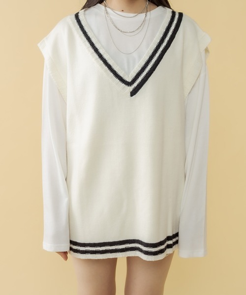 RASVOA(ラスボア)の「アシメラインニットベスト(ベスト・レディース・オフホワイト/ブラック・FREE)」の20枚目の写真