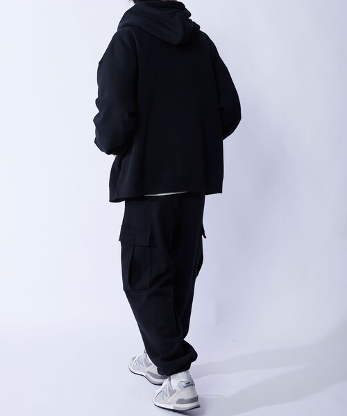 FREAK'S STORE(フリークスストア)の「WEB限定 バルーンシルエット スウェットカーゴパンツ/裏起毛/セットアップ対応(カーゴパンツ・メンズ・ブラック/オリーブ/杢グレー・SMALL/MEDIUM/LARGE)」の11枚目の写真
