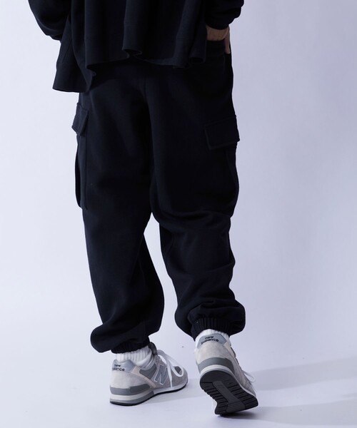 FREAK'S STORE(フリークスストア)の「WEB限定 バルーンシルエット スウェットカーゴパンツ/裏起毛/セットアップ対応(カーゴパンツ・メンズ・ブラック/オリーブ/杢グレー・SMALL/MEDIUM/LARGE)」の20枚目の写真