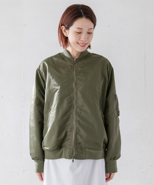 URBAN RESEARCH Sonny Label（アーバンリサーチサニーレーベル）の「(撥水加工)オーバーサイズMA-1ブルゾン（MA-1・レディース・ネイビー/ブラック/カーキ・FREE）」の20枚目の写真