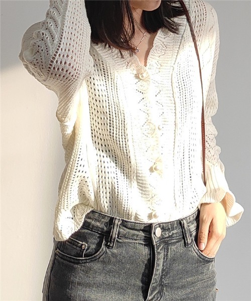 MAISON DE THERESE（メゾン ド テレーズ）の「透かしVネックニットカーディガン（カーディガン/ボレロ・レディース・ライトグリーン/ホワイト・FREE）」の3枚目の写真