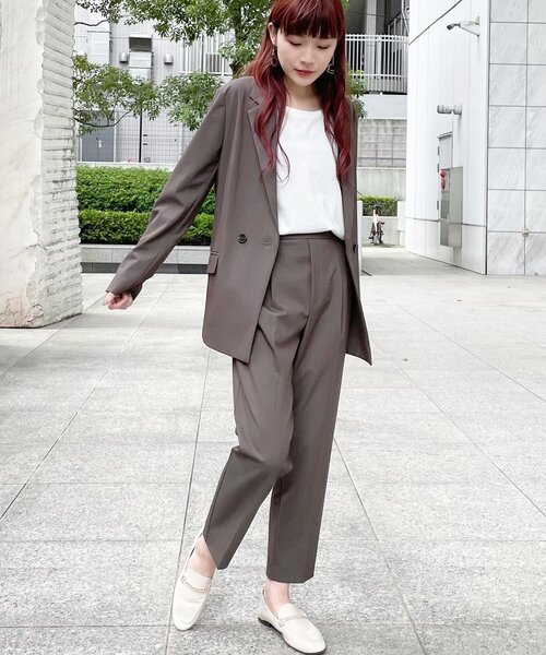 THE SHOP TK (ザ ショップ ティーケー )の「◆【美forパンツ】テーパードパンツ(スーツパンツ・レディース・チャコールグレー/オリーブ/ブルー/ブラック系・11/10/13/14/12)」の4枚目の写真