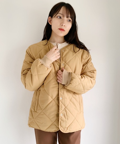 CLEA（クレア）の「ノーカラーダウンジャケット（ダウンジャケット/コート・レディース・ベージュ/アイボリー・FREE）」の11枚目の写真