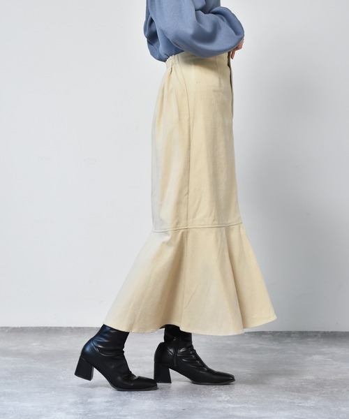 RETRO GIRL（レトロガール）の「起毛マーメイドスカート（スカート・レディース・ライトベージュ/マスタード/ブラック/ライトグリーン/インディゴブルー/ダークブラウン・FREE）」の21枚目の写真