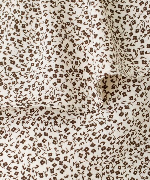 DRESKIP（ドレスキップ）の「◆花柄プリントフリル衿ブラウス（シャツ/ブラウス・レディース・ダークブラウン系/ホワイト系3/ブラック系・03/04/02）」の4枚目の写真