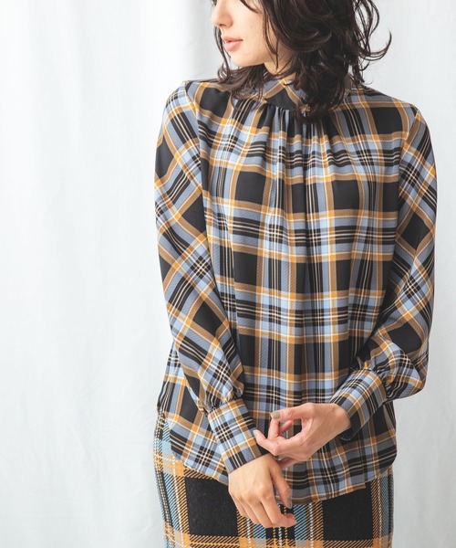 NARACAMICIE（ナラカミーチェ）の「ツイルチェックスタンドネック