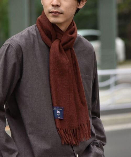 SHIPS（シップス）の「SHIPS: MOON ソリッドマフラー（マフラー・メンズ・ネイビー/グリーン/ダークグレー/キャメル/レンガ・ONE SIZE）」の5枚目の写真