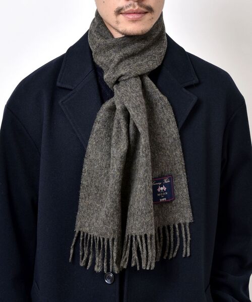 SHIPS（シップス）の「SHIPS: MOON ソリッドマフラー（マフラー・メンズ・ネイビー/グリーン/ダークグレー/キャメル/レンガ・ONE SIZE）」の15枚目の写真