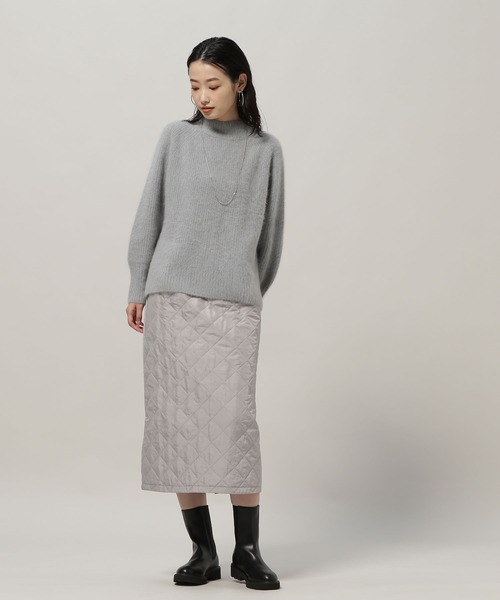 NATURAL BEAUTY BASIC(ナチュラルビューティーベーシック)の「キルティングフレアスカート(スカート・レディース・ネイビー/グレー・SMALL/MEDIUM)」の4枚目の写真