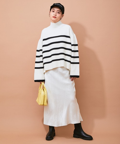 ADAM ET ROPE'（アダムエロペ）の「【WEB限定】サイドゴアブーツ（ブーツ・レディース・ブラック・23.5cm/24.5cm/23.0cm/24.0cm）」の6枚目の写真