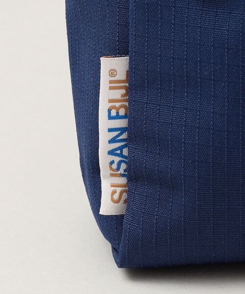 SUSAN BIJL（スーザンベル）の「SUSAN BIJL: BUM BAG S (バムバッグ)（ショルダーバッグ・メンズ・チャコールグレー/ネイビー/ダークグリーン・ONE SIZE）」の10枚目の写真