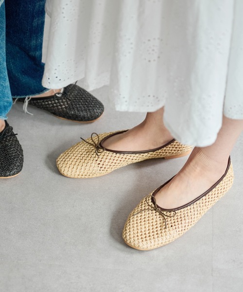 DISCOAT（ディスコート）の「メッシュ編みバレエシューズ（バレエシューズ・レディース・ブラック/ベージュ/アイボリー・MEDIUM/LARGE）」の2枚目の写真