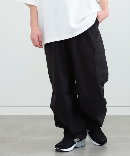 BeAMS DOT(ビームスドット)の「【WEB限定】BeAMS DOT / ナイロンコットン カーゴパンツ(カーゴパンツ・メンズ・ブラック/ベージュ・SMALL/MEDIUM/LARGE)」の19枚目の写真