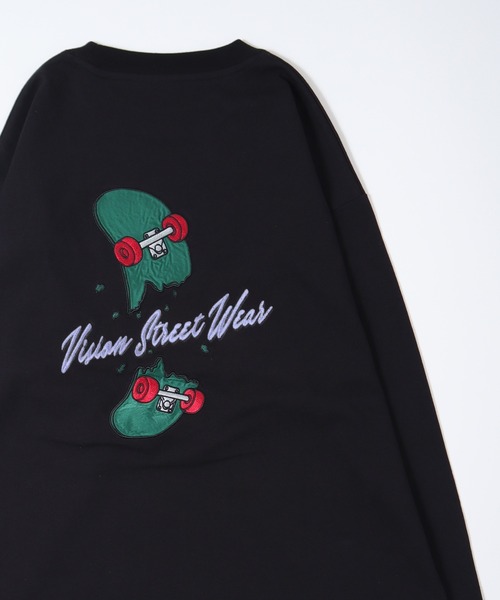VISION STREET WEAR(ヴィジョンストリートウェア)の「【VISION STREET WEAR】スケボーサテンワッペンクルーネックロンT(Tシャツ/カットソー・レディース・グリーン/ブルー/ブラック/ホワイト・LARGE/X-LARGE/MEDIUM)」の4枚目の写真