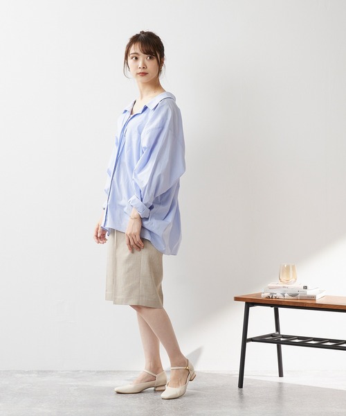 menue（メヌエ）の「スクエアトゥ ストラップ パンプス（パンプス・レディース・アイボリー/ブラック/ダークブラウン/ミント/グリーン/ブラック系その他/グレイッシュベージュ/シルバー/ダークブラウン系・21.5cm/22.0cm/22.5cm/23.0cm/23.5cm/24.0cm/24.5cm/25.0cm/25.5cm/26.0cm）」の17枚目の写真