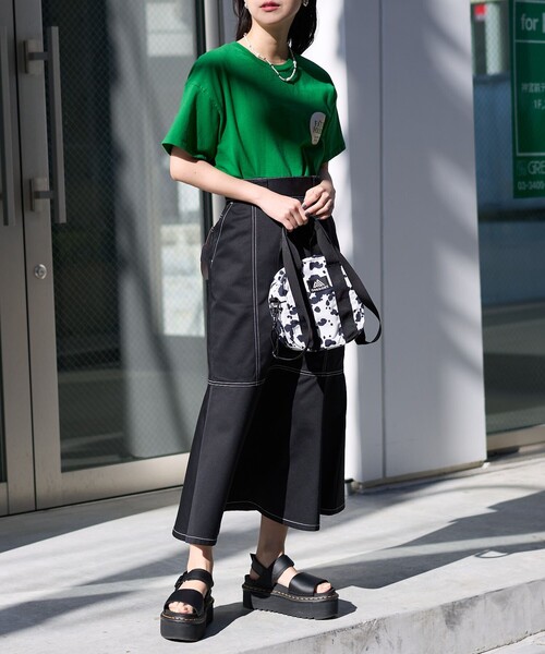 Dickies（ディッキーズ）の「Dickies × FREAK'S STORE/ディッキーズ 別注MERMAID SKIRT/別注マーメイドスカート（スカート・レディース・ブラック/ブルー・SMALL/MEDIUM）」の4枚目の写真