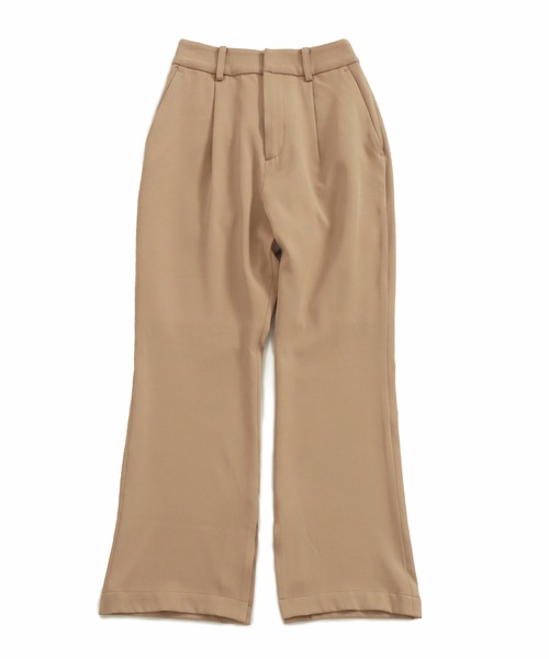 AULI(アウリィ)の「【低身長向けサイズ】スリットフレアパンツ(スラックス・レディース・ブラック/ベージュ/アイボリー・S/XS/XXS)」の14枚目の写真