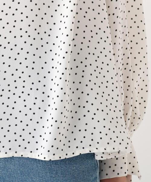 OPAQUE.CLIP(オペークドットクリップ)の「◆ハイネックタックブラウス(シャツ/ブラウス・レディース・ホワイト系その他/オフホワイト/ブラック系/ブルー・40/38/42)」の14枚目の写真