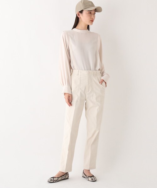 OPAQUE.CLIP(オペークドットクリップ)の「◆ハイネックタックブラウス(シャツ/ブラウス・レディース・ホワイト系その他/オフホワイト/ブラック系/ブルー・40/38/42)」の9枚目の写真